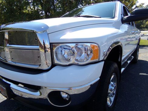 Used 2004 Dodge Ram 2500 Truck SLT w/ Trailer Tow Group image 2