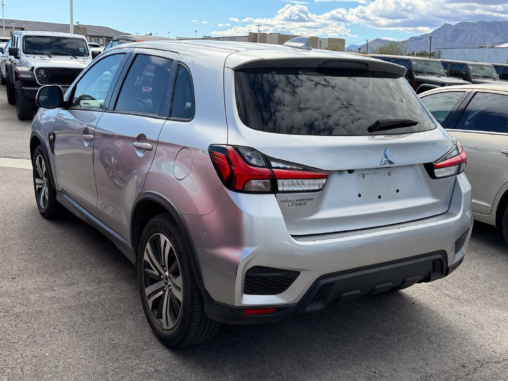 Used 2024 Mitsubishi Outlander Sport ES AWD/4WD image 3