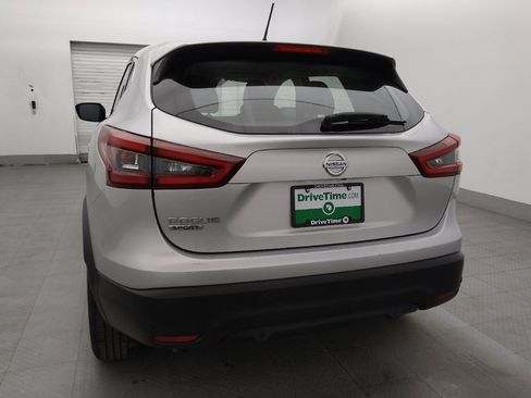 Used 2021 Nissan Rogue Sport S FWD image 6