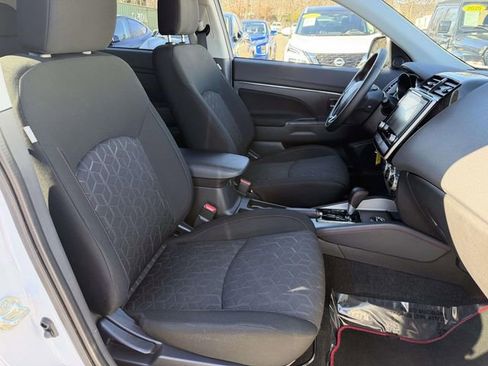 Used 2023 Mitsubishi Outlander Sport Ralliart image 9