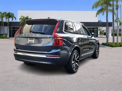 Used 2023 Volvo XC90 B6 Plus w/ Protection Package Premier image 7