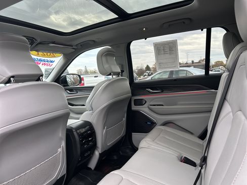 Used 2021 Jeep Grand Cherokee L Overland w/ Advanced Protech Group III image 13