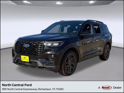 Used 2025 Ford Explorer ST-Line w/ ST-Line Street Pack AWD/4WD image 1