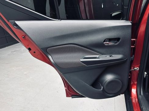Used 2020 Nissan Kicks SV FWD image 37