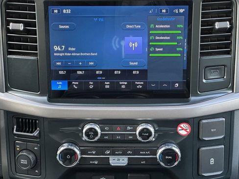 Used 2025 Ford F150 XLT w/ Equipment Group 301A Standard image 14