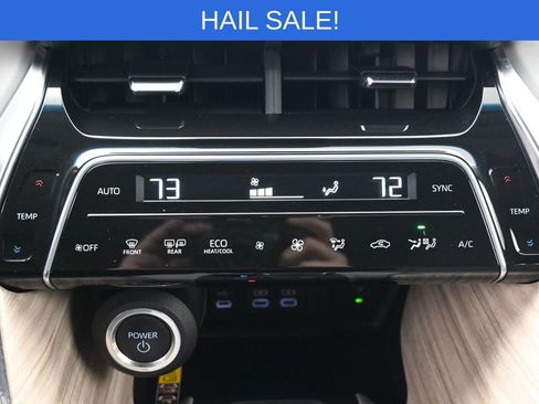 Certified 2024 Toyota Venza XLE image 22