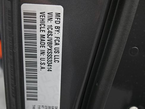 New 2025 Jeep Wagoneer Series II w/ Convenience Group I image 18