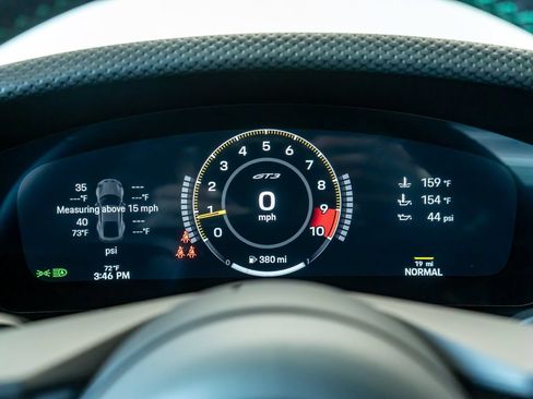 Used 2026 Porsche 911 GT3 RWD image 17