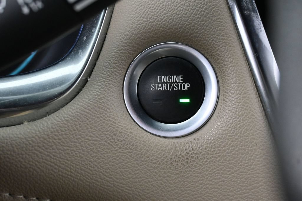 Used 2024 Chevrolet Traverse LS FWD image 29