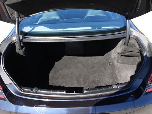 Used 2012 BMW 650i Coupe image 29