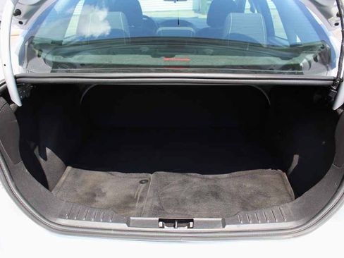 Used 2014 Ford Focus SE w/ SE Sport Package FWD image 8