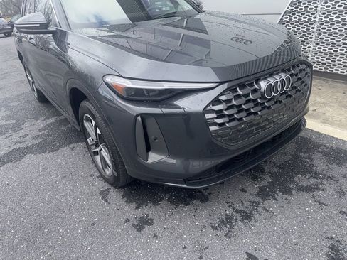 Used 2025 Audi Q5 Premium Plus w/ Premium Plus image 7