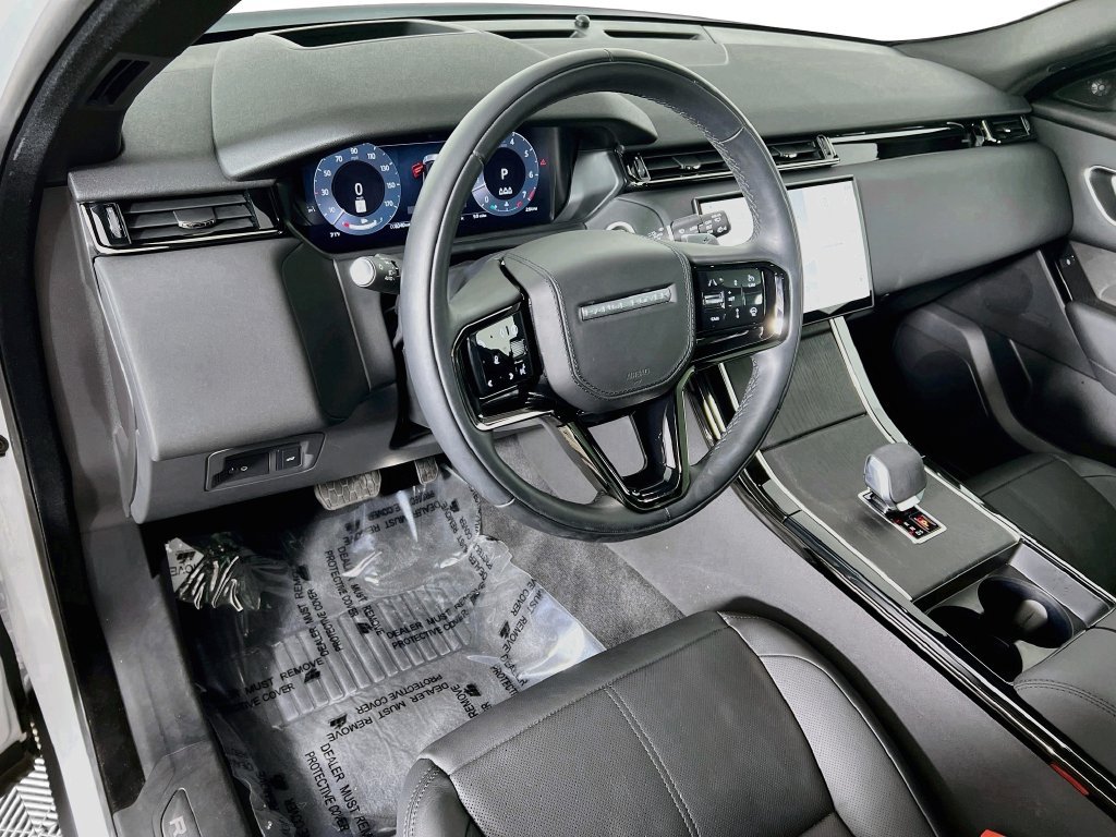 Certified 2026 Land Rover Range Rover Velar S AWD/4WD image 9