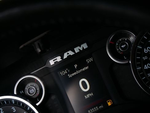 Used 2023 RAM 1500 Big Horn AWD/4WD image 31
