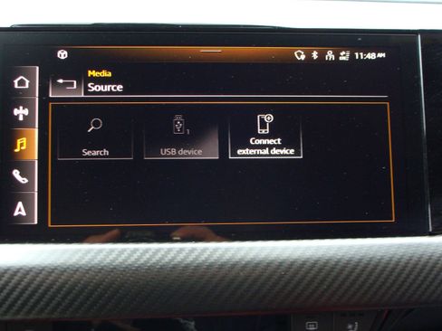 Used 2023 Audi RS e-tron GT image 18