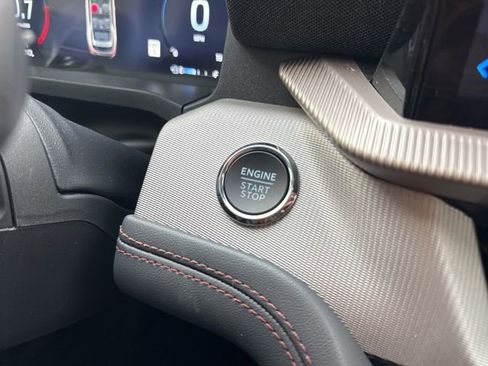 Used 2025 Ford Explorer Active w/ Active Comfort Package image 24