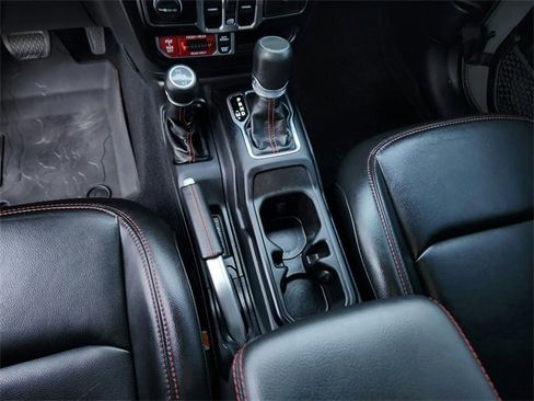 Used 2022 Jeep Gladiator Rubicon w/ Cold Weather Group image 26