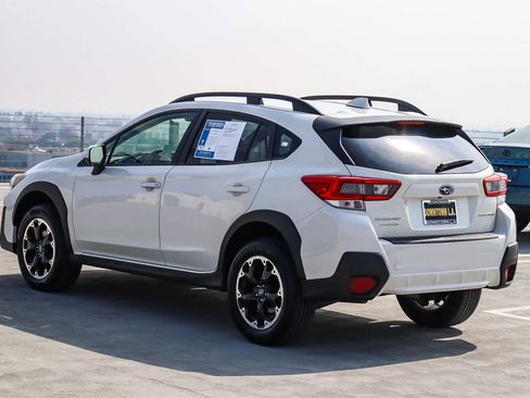 Used 2021 Subaru Crosstrek 2.0i Premium image 6