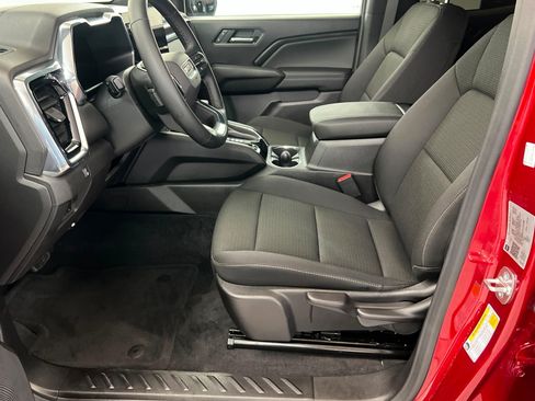 Used 2026 GMC Canyon Elevation RWD image 17