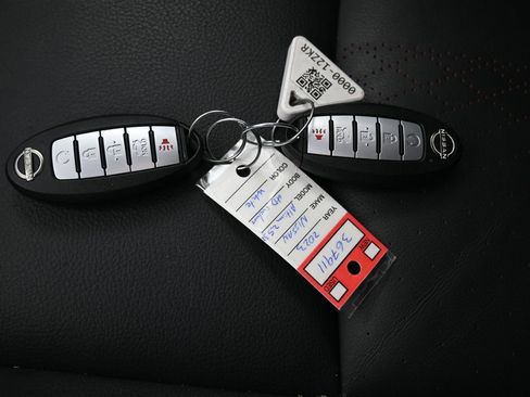 Used 2023 Nissan Altima 2.5 SR AWD/4WD image 29