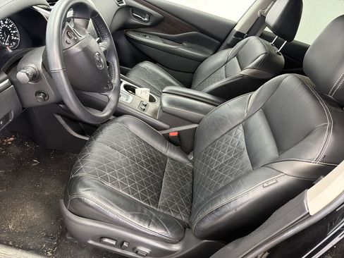 Used 2019 Nissan Murano Platinum image 9