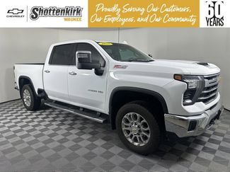 Used 2025 Chevrolet Silverado 2500 LTZ w/ LTZ Premium Package video 1