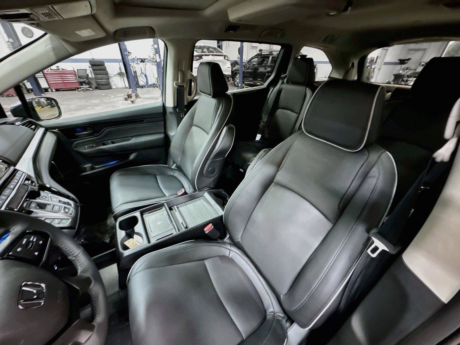 New 2027 Honda Odyssey Touring image 5