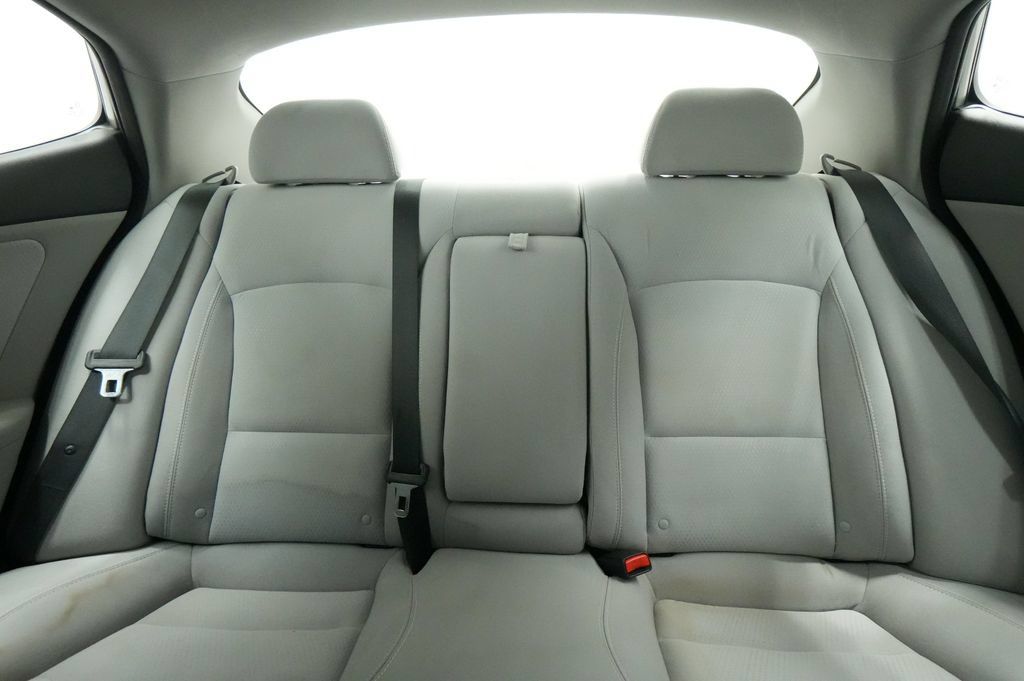 Used 2014 Kia Optima LX FWD image 15