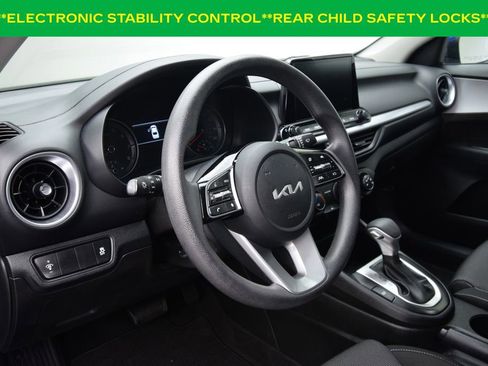 Used 2023 Kia Forte LXS image 15