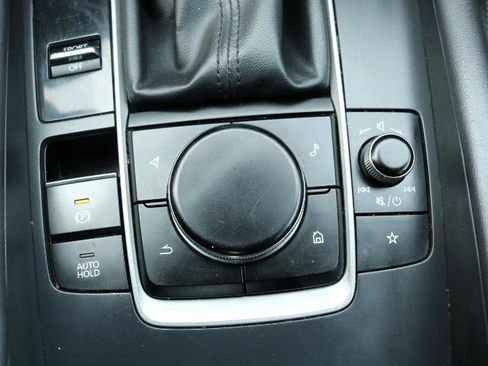 Used 2020 MAZDA MAZDA3 AWD Sedan w/ Select Package image 15