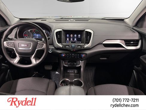 Used 2024 GMC Terrain SLE w/ Driver Convenience Package AWD/4WD image 12