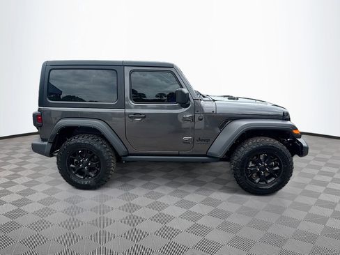 Used 2022 Jeep Wrangler Sport AWD/4WD image 5
