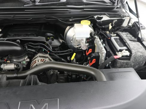Used 2020 RAM 1500 Big Horn AWD/4WD image 18