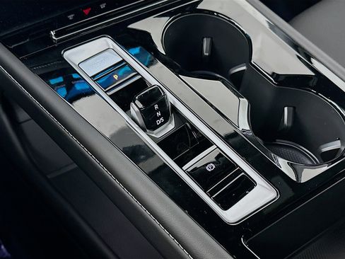 New 2026 Volkswagen Atlas Cross Sport SE image 16