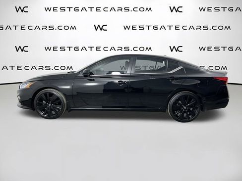 Used 2022 Nissan Altima 2.5 SR w/ Midnight Edition Package image 5