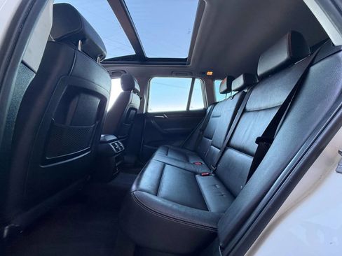 Used 2017 BMW X3 xDrive28i image 12