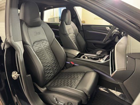 Used 2022 Audi RS 7 Sportback image 46
