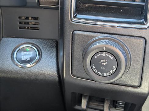 Used 2021 Ford Expedition King Ranch image 27