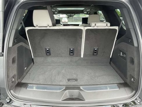 Used 2026 Cadillac Escalade V w/ LPO, ONYX Package AWD/4WD image 11