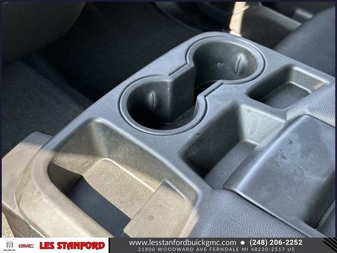 Used 2023 GMC Sierra 1500 SLE w/ X31 Off-Road Package image 32