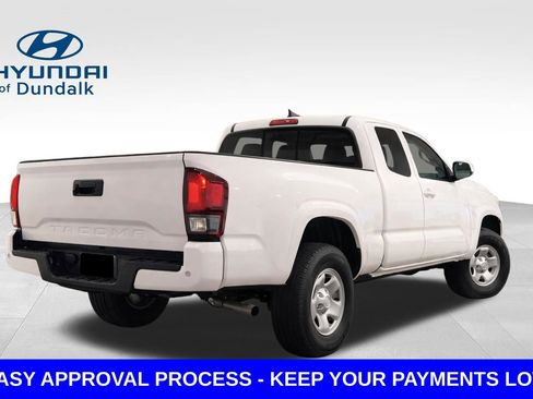 Used 2020 Toyota Tacoma SR w/ SR Convenience Package RWD image 2