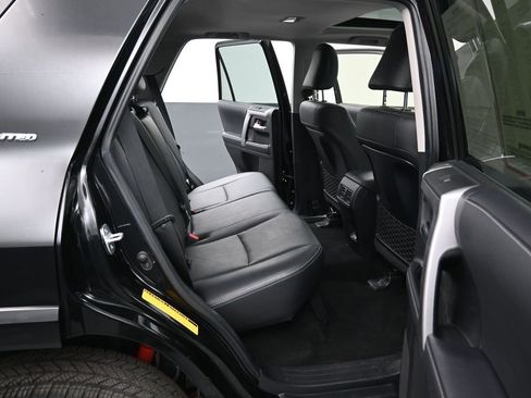 Certified 2022 Toyota 4Runner Limited AWD/4WD image 33