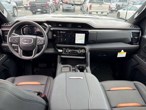 New 2026 GMC Sierra 2500 AT4 w/ AT4 Premium Plus Package AWD/4WD image 29