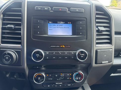 Used 2018 Ford Expedition Max XLT AWD/4WD image 18