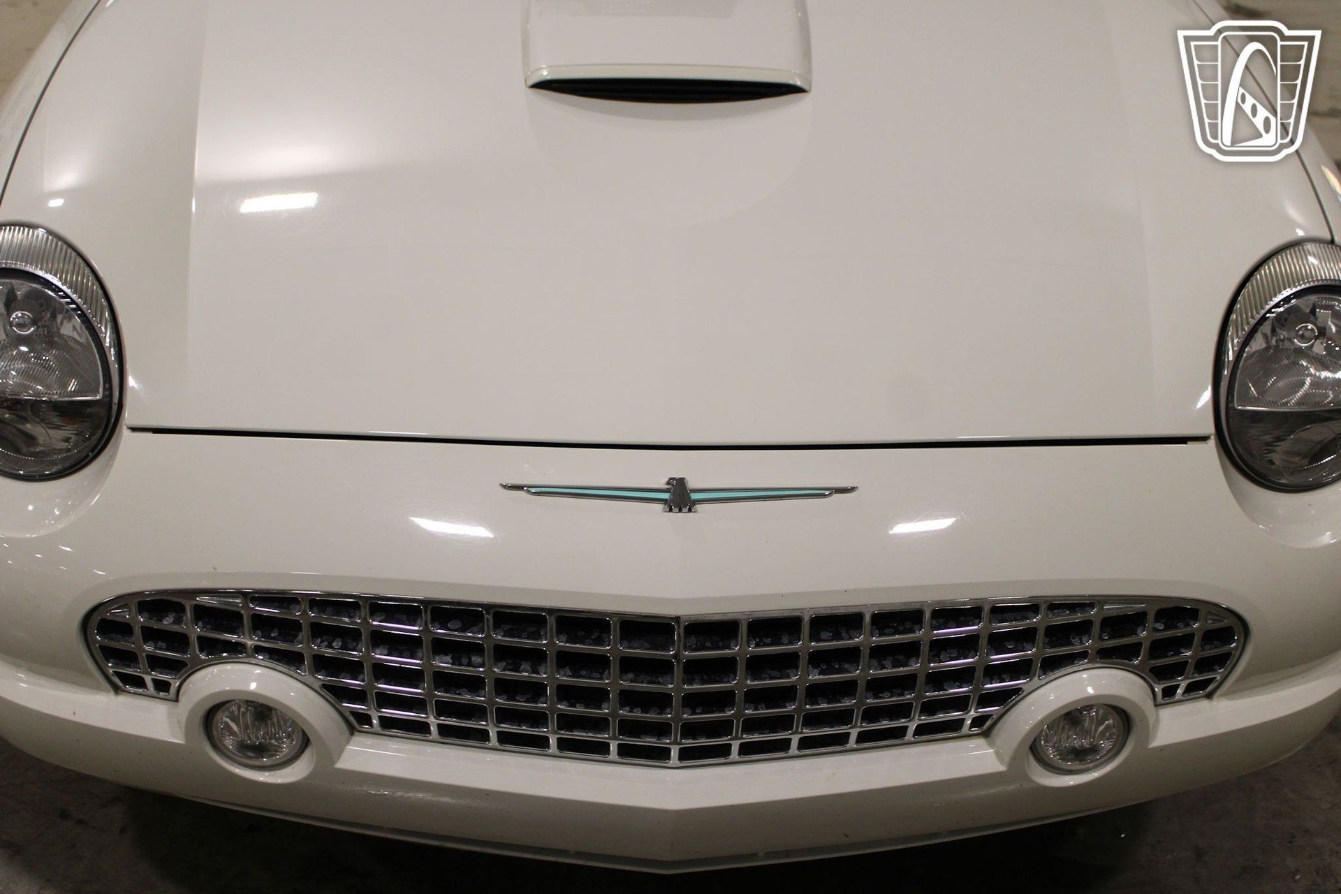 Used 2002 Ford Thunderbird RWD image 19