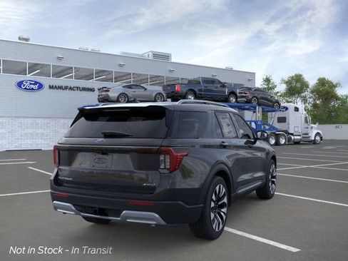 New 2026 Ford Explorer Platinum image 8