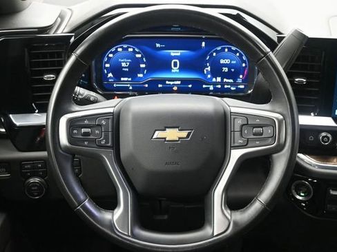 Used 2024 Chevrolet Silverado 1500 LT w/ Z71 Off-Road Package AWD/4WD image 22