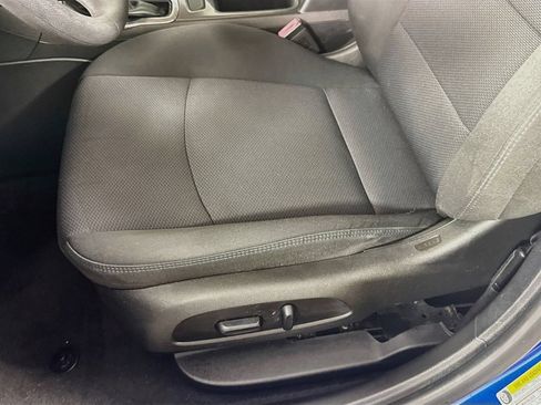 Used 2017 Chevrolet Cruze LT w/ Convenience Package FWD image 23