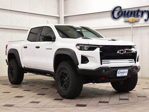 New 2026 Chevrolet Colorado ZR2 w/ ZR2 Bison Edition image 1