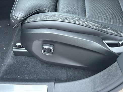 New 2026 Volvo EX90 Ultra AWD/4WD image 24